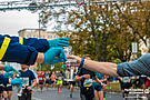 Wasser für die Marathon-Läufer. Quelle: THW/Yannic Winkler