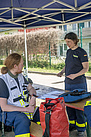 An jeder Station ermitteln die Prüfer anhand eines Fragenkatalogs, ob der Prüfling die Aufgaben ordnungsgemäß erledigt hat. Quelle: THW/Dominic Herold 