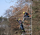 ... die Fahrzeug-Reinigungsschleuse. Foto: THW/Joachim Schwemmer